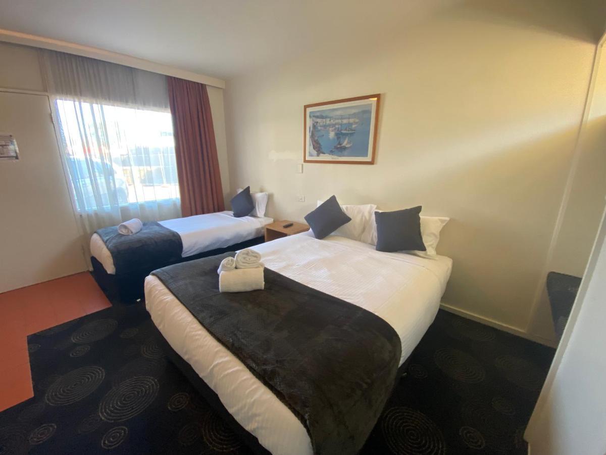 The Astor Hotel Motel Гоулбёрн Экстерьер фото