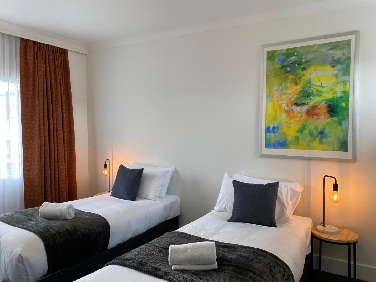 The Astor Hotel Motel Гоулбёрн Экстерьер фото